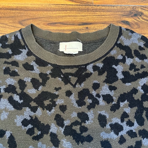 Long sleeve camo print sweater from Anthropologie size S - Picture 6 of 7
